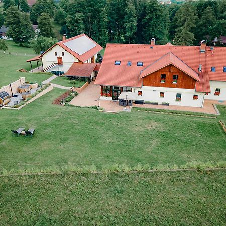 Vencluv Statek Hotell Javornice Eksteriør bilde