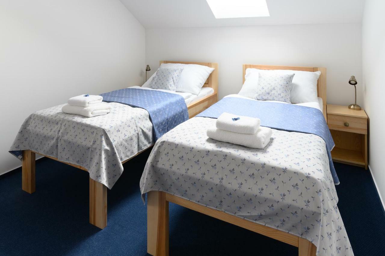 Vencluv Statek Hotell Javornice Eksteriør bilde